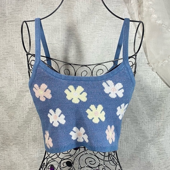 Hazel Moon blue floral cropped cardigan and tank size M - Picture 6 of 9